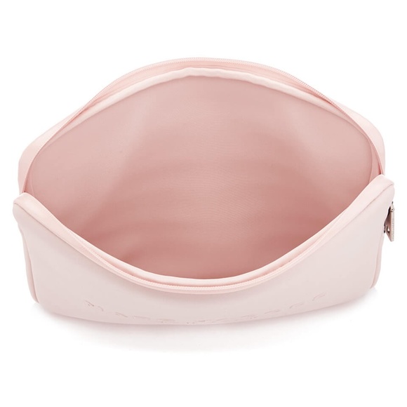 Marc Jacobs Pink Laptop Case - Picture 4 of 9